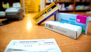 Zdravotná sestra okrádala rok poisťovňu, obohatila sa o 20 000 eur