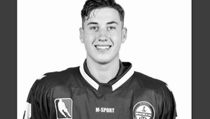 Tragédia u našich susedov. Zomrel hokejista, mal iba 20 rokov