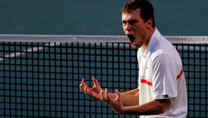 Nezastaviteľný Janowicz v Paríži. Za týždeň zarobí viac ako za celú kariéru