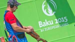 Ďalšia medaila na EH v Baku. Erik Varga v trape strieborný!