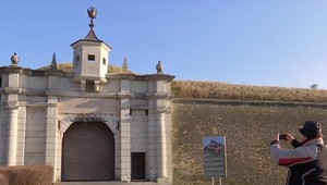 Preskúmajte unikátnu slovenskú pevnosť v papučiach