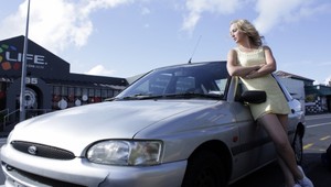 Ak chcete voziť dieťa na mieste spolujazdca, musíte vypnúť airbag