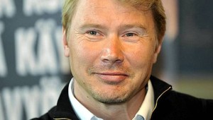 Legenda F1 Mika Häkkinen sa oženil s českou striptérkou