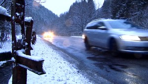 Poľadovica na cestách. Kde hrozí najväčšie nebezpečenstvo?