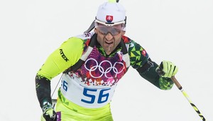 Stíhačku ovládol M. Fourcade, Kazár v tretej desiatke