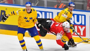 K domácim Švédom sa pripoja obranca Gustafsson a útočník Heineman