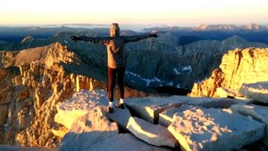 Monika zvládla sama Pacifickú hrebeňovku, jeden z najťažších pochodov sveta