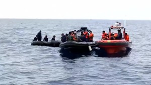 VIDEO: Do pátrania po obetiach leteckého nešťastia nasadili podmorské roboty