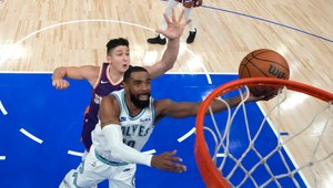 Dončič prispel 32 bodmi k triumfu Dallasu na palubovke LA Clippers
