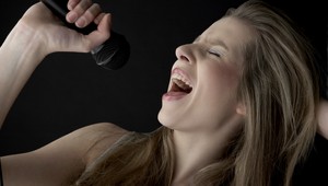 Boj proti operným áriám. Ľuďom to už lezie na nervy