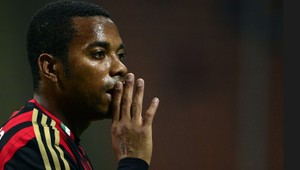 Futbalista Robinho ide za mreže za znásilnenie