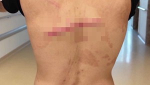 Útok si nevymyslel: Policajt zbil muža na výsluchu, teraz príde o miesto v zbore