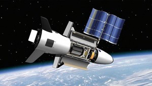 Tajné manévre na obežnej dráhe...