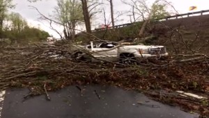 Nekonečné minúty strachu. Posádka sanitky sa ocitla uprostred tornáda