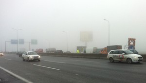 Kolaps dopravy v Bratislave! Poľadovica, nehoda a oprava mosta...