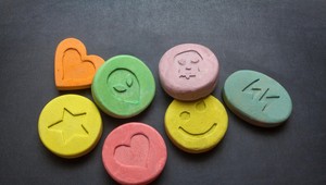 Matej (18) mal pri sebe 130 tabliet extázy. Chcel súťažiť na OH v Tokiu