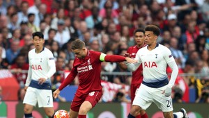 Liverpool so šiestou víťaznou trofejou, Tottenham vo finále nestrelil gól