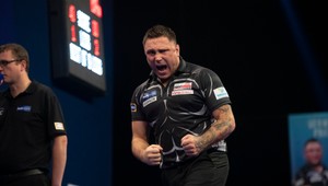 Price získal štyri ocenenia a ovládol šípkarský rok 2020