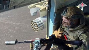 Pätica ruských vojakov je obvinená z brutálnej vraždy a rabovania v Kurskej oblasti