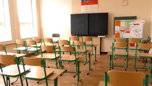 Chcela ho upokojiť a dostala do tváre: Učiteľku napadol len 13-ročný žiak