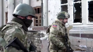 413. deň na Ukrajine: Video s popravou ukrajinského väzňa vyvolalo zdesenie