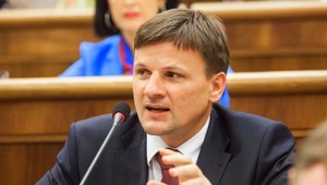 Dva nové mandáty pre Hlinove mimoparlamentné KDH. Preskupovanie opozičných síl je v plnom prúde