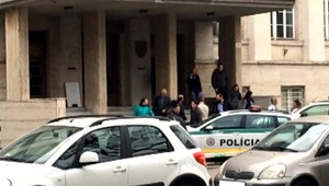 Polícia evakuovala budovu Justičného paláca. Anonym tam nahlásil výbušninu
