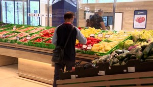 Chystáte sa nakupovať počas sviatkov? Pozrite si podrobný prehľad otváracích hodín obchodných reťazcov