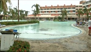 Na Kube zostali po hurikáne uväznení Slováci. Nevedia ani dátum odletu