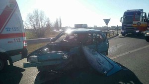 Smrteľná nehoda pri Galante. Štátnu cestu museli uzavrieť