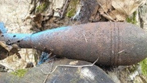 Namiesto hríbov munícia:  Muž narazil na nebezpečný vojnový pozostatok