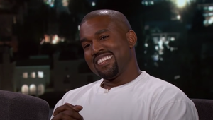 Len dva mesiace po rozvode sa opäť oženil! TOTO je nová pani West!