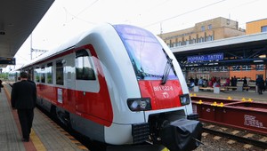 Tatranci cestujú vlakmi pridlho. K situácii sa vyjadrili aj železnice