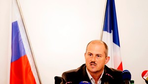 Kotleba nepodpísal čerpanie dotácií divadlu, hrozia mu existenčné problémy