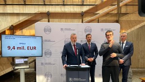 Zamestnancom neverejných poskytovateľov sociálnych služieb vyplatí štát jednorazovú 500-eurovú odmenu