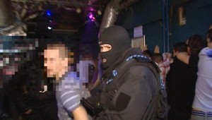 Policajná razia v gay klube odhalila drogy