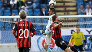 HUSTE.tv: V nedeľu 121. edícia derby Slovana a Trnavy