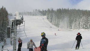 Zima na svahoch sa môže začať. Strediská zahájili lyžiarsku sezónu