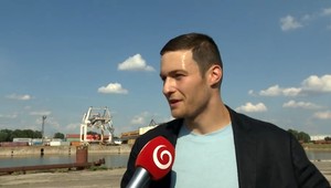 Koleník má dvojníka (Za sklom)