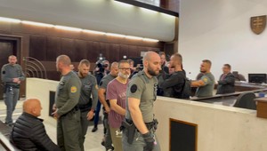 Po roku od tragédie na Zochovej sa Dušan Dědeček opäť postavil pred súd