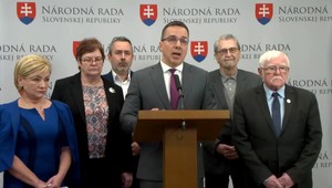 Týždeň v politike podľa Štefančíka: Systém bŕzd a protiváh začína krívať na obe nohy