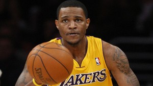 Ebanks (23) z LA Lakers obvinený zo sexuálneho zneužitia