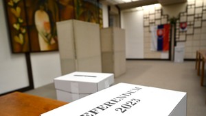 ONLINE: Podľa niekoho zbytočné, podľa iných nevyhnutné. Referendum o skrátení volebného obdobia