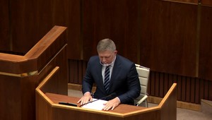 Fico odmieta obrannú zmluvu s USA a chce referendum: Opozičná strana Hlas ho nepodporí