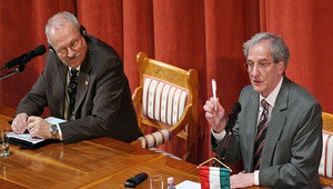 Sólyom podpísal zákon o dvojakom občianstve