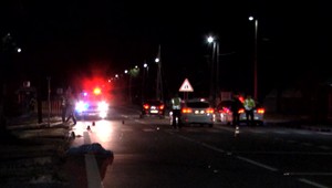 Pri nočnej nehode zomrel chodec. Zrazil ho autobus