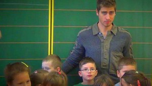Peter Sagan trávi voľno netradične. S deťmi i v nebezpečnej krajine