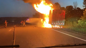 Kuriozita na prvej službe: Vegánsku hasičku privítal horiaci kamión s tonami steakov