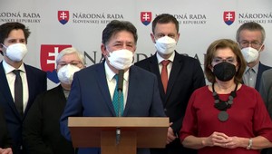 Parlament schválil ďalšiu reformu. Opäť bez podpory hnutia Borisa Kollára