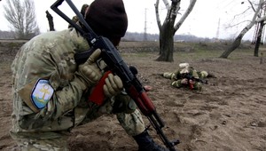 Boje na východe Ukrajiny pokračujú. Hlásia ďalších mŕtvych vojakov